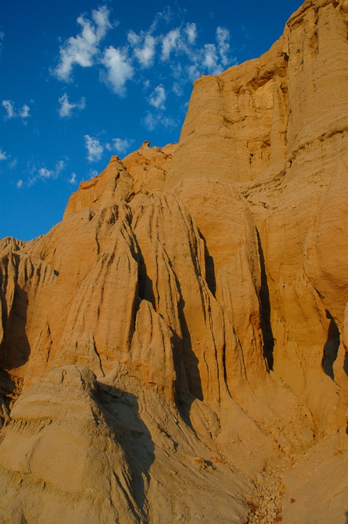 Erosion sculptures at Red Rock state park-2 7-30-06