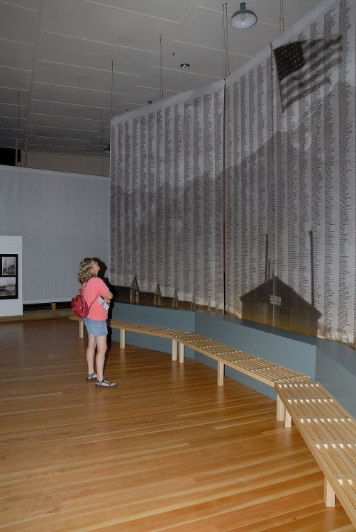 LC at interpretive center at Manzanar 7-30-06