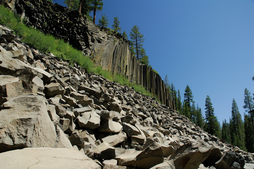 Devils Postpile at Mammoth-1 8-1-06