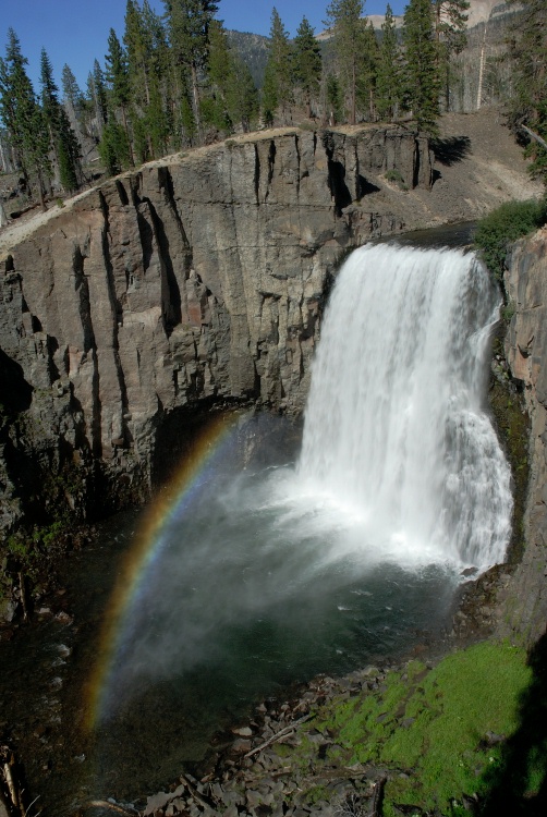 Rainbow Falls at Mammoth-7 8-1-06